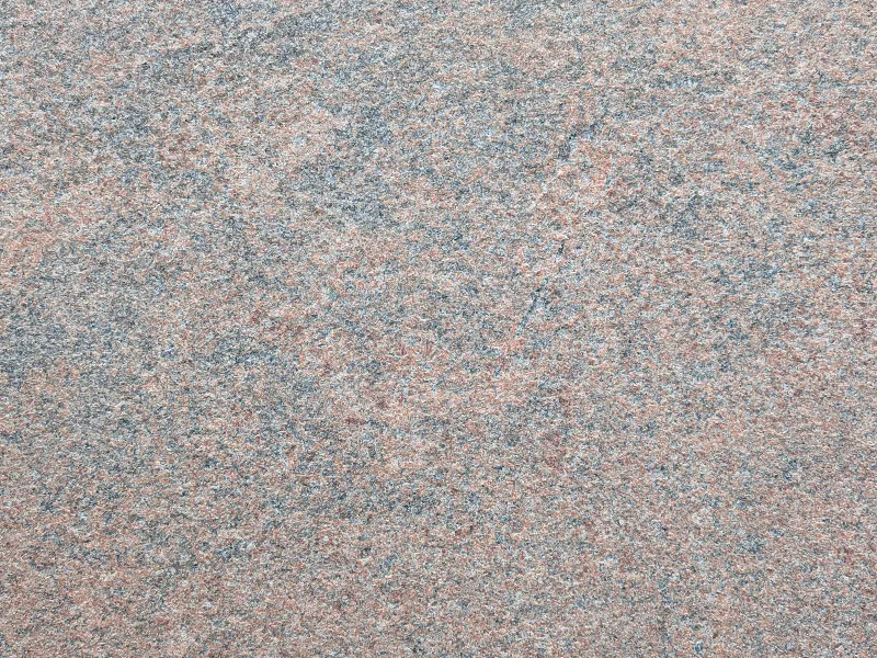 Oberflächenbearbeitungen 4 Naturstein-Oberflaeche-geflammt_und_gebuerstet